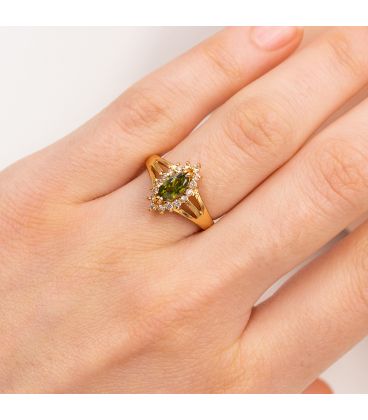 Кольцо Xuping лимонная позолота "Овальный камень"