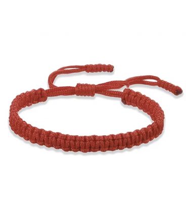 Червона нитка оберіг 