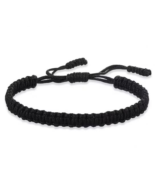 Черная нить оберег