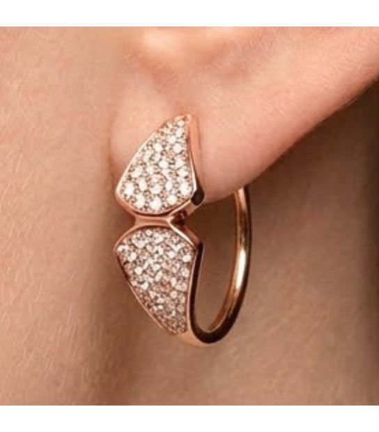 Серьги Xuping лимонная позолота (диаметр - 2,2 см) россыпь мелких камней (объятие). Медицинское золото